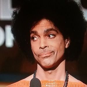 Meet your Posher, Nunya